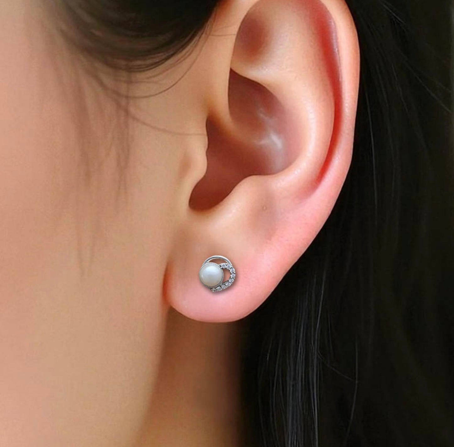 Pearl Diamond Earring