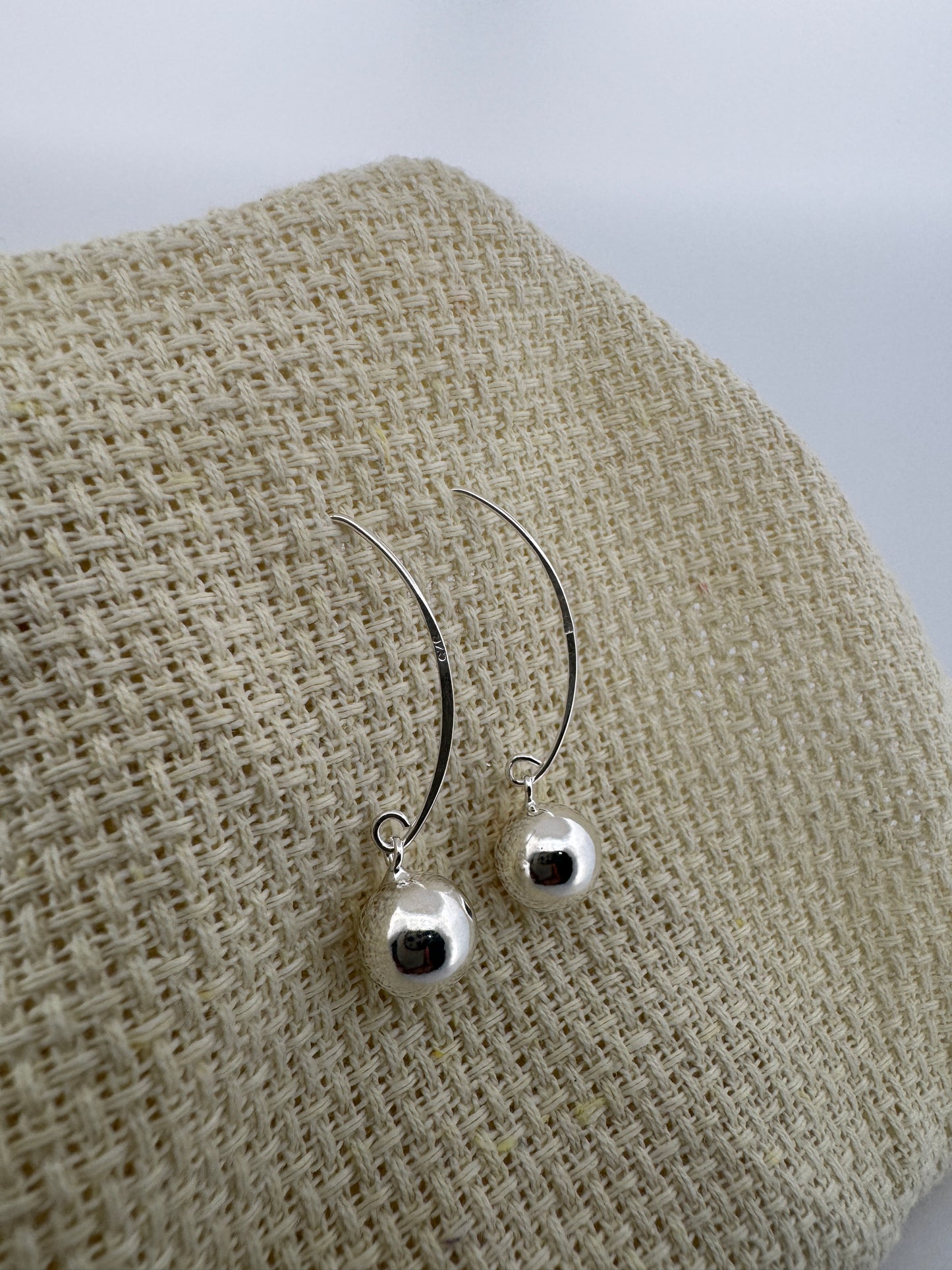 - "925 Sterling Silver Jewelry"
- "Handmade Sterling Silver Earrings"
- "Drop Earrings for Women"
- "Classic Earrings Design"
- "Sterling Silver Earrings for Everyday Wear"