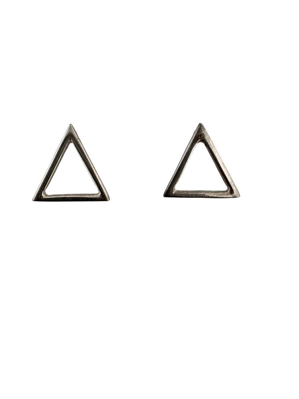 1. Sterling Silver Pyramid-Shaped Earrings
2. Geometric Earrings
3. Modern Silver Earrings
4. Elegant Pyramid Earrings
5. Stylish Pyramid Earrings