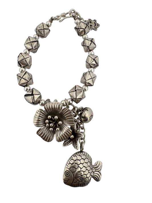 - "Antique Silver Jewelry"
- "Indian-made Jewelry"
- "Sterling Silver Charms"
- "Vintage-inspired Jewelry"
- "Handmade Jewelry"