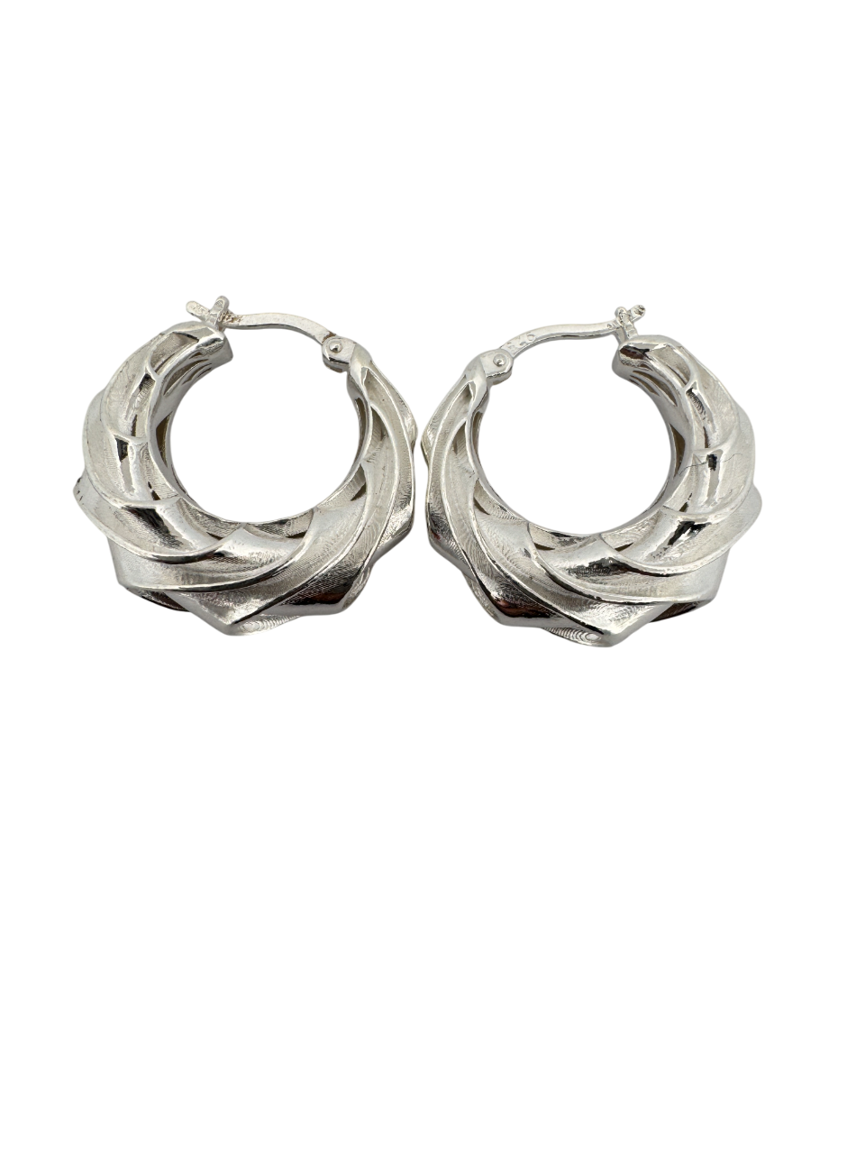 - "Chunky Jewelry"
- "Wave Pattern Earrings"
- "Hoop Earrings for Women"
- "Fashion Earrings"
- "Handmade Hoop Earrings"