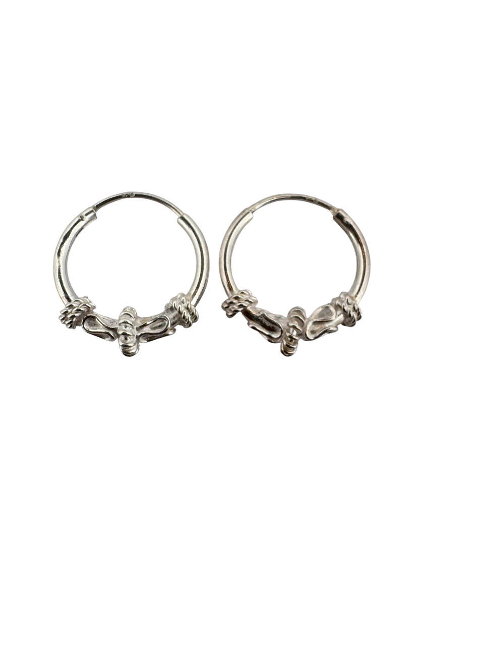 925 Sterling Silver Centre Wave Twisted Wire Bali