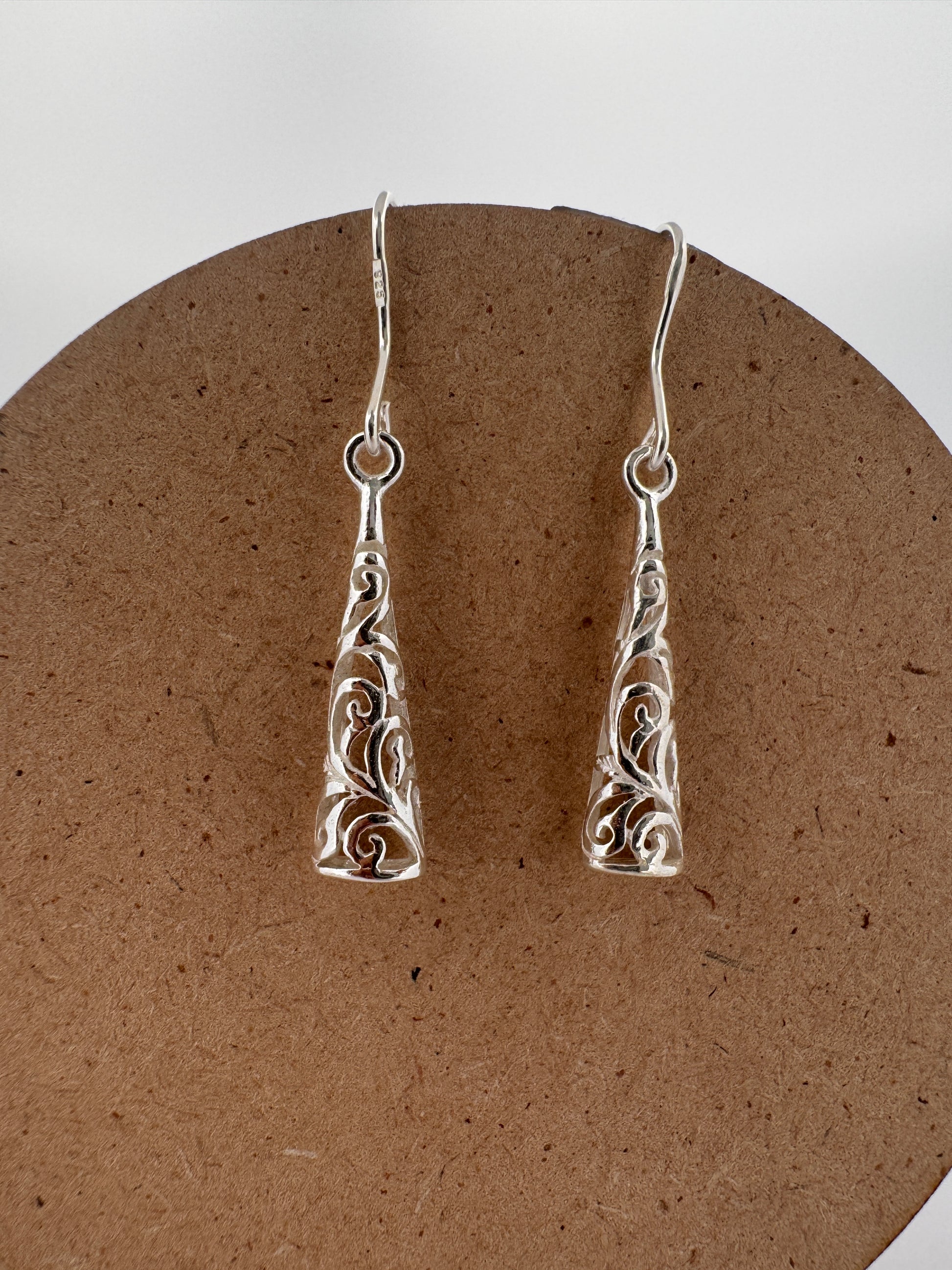 - "Dangler Earrings for Women"
- "Sterling Silver Jewelry"
- "925 Silver Earrings"
- "Indian-made Sterling Silver Earrings"
- "Handmade Sterling Silver Earrings"