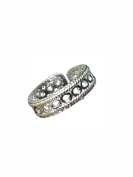 925 Sterling Silver 
Toe cum Thumb Ring